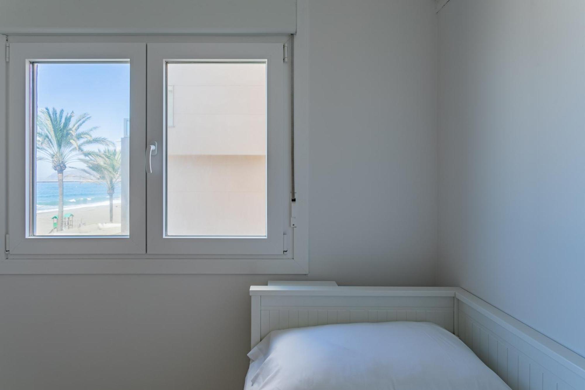 Trendyhomes Zapillo Beach - Primera Linea De Playa Almeria Exterior photo